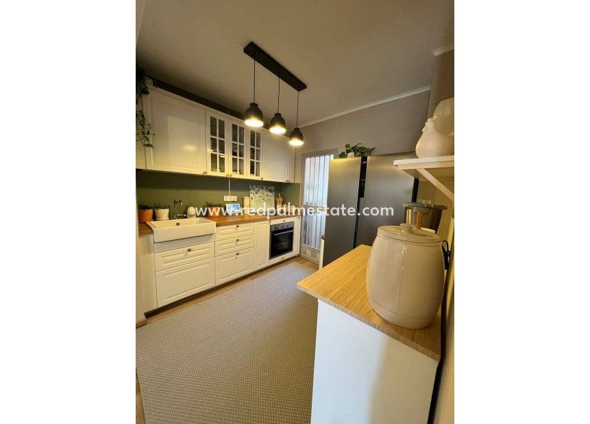 Resale - Apartments -
Pilar de la Horadada - La Torre De La Horadada