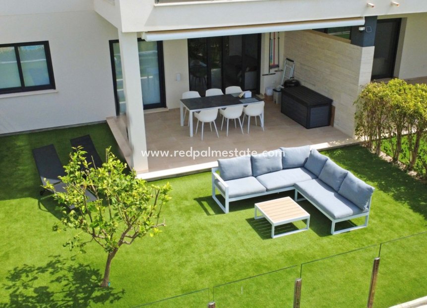 Resale - Apartments -
Pilar de la Horadada - Lo Romero Golf