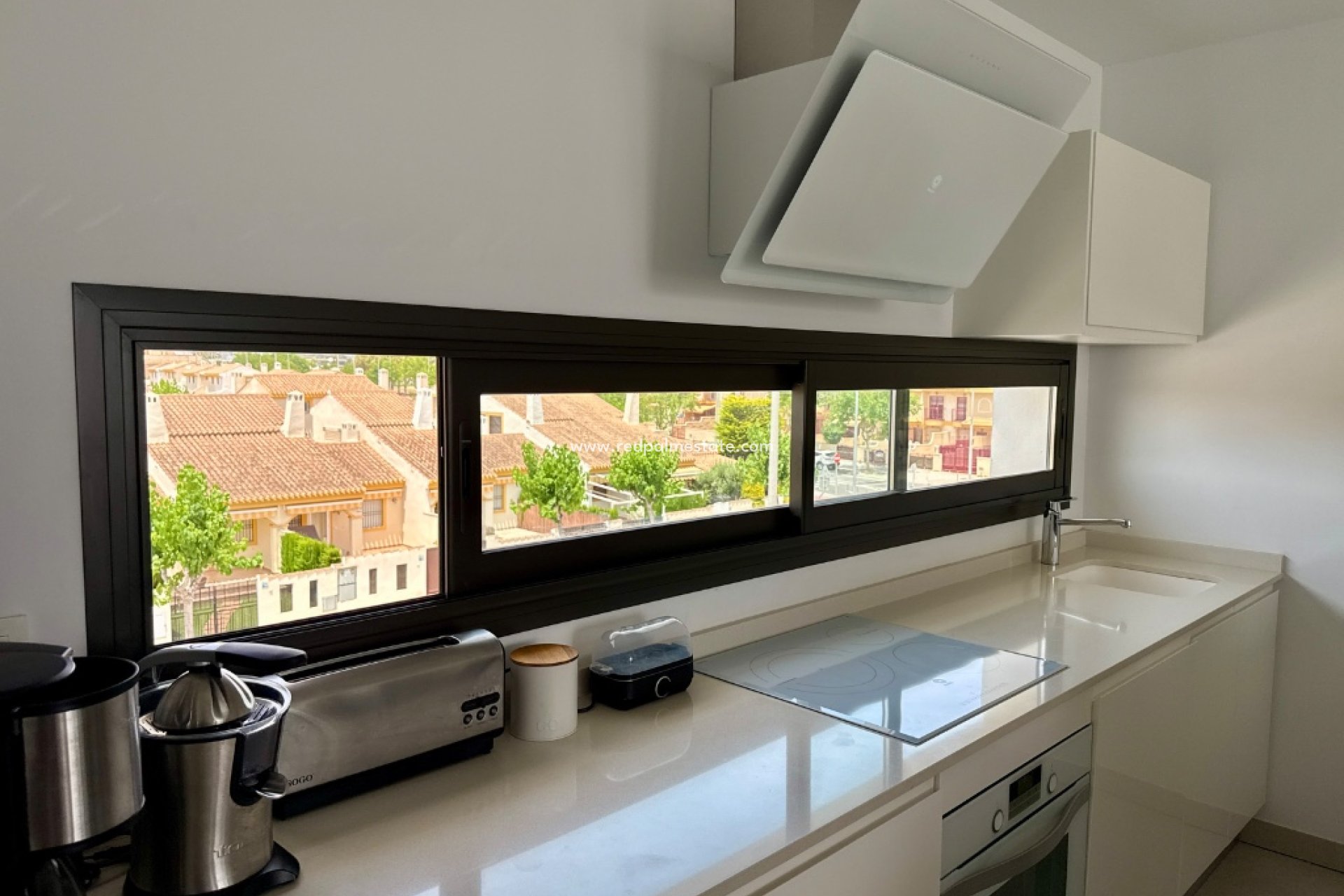 Resale - Apartments -
Pilar de la Horadada - Mil Palmeras