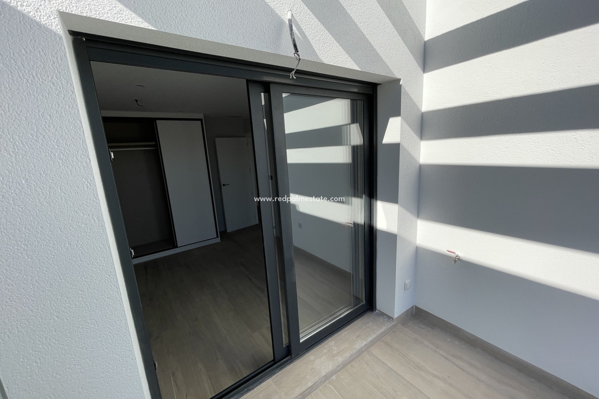 Resale - Apartments -
Pilar de la Horadada