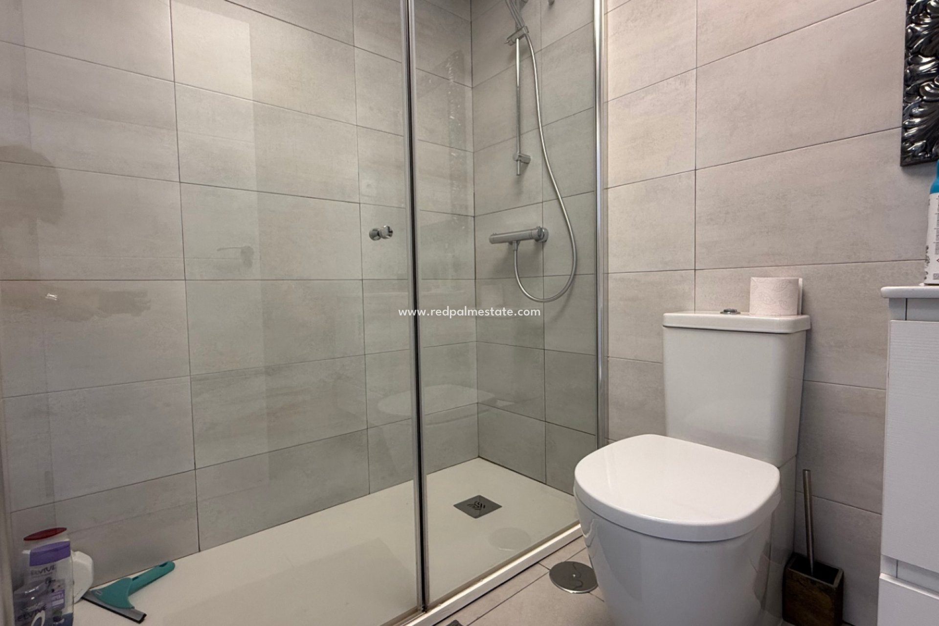 Resale - Apartments -
Pilar de la Horadada