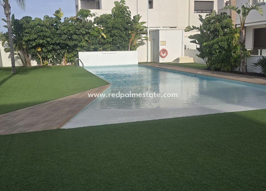 Resale - Apartments -
Pilar de la Horadada