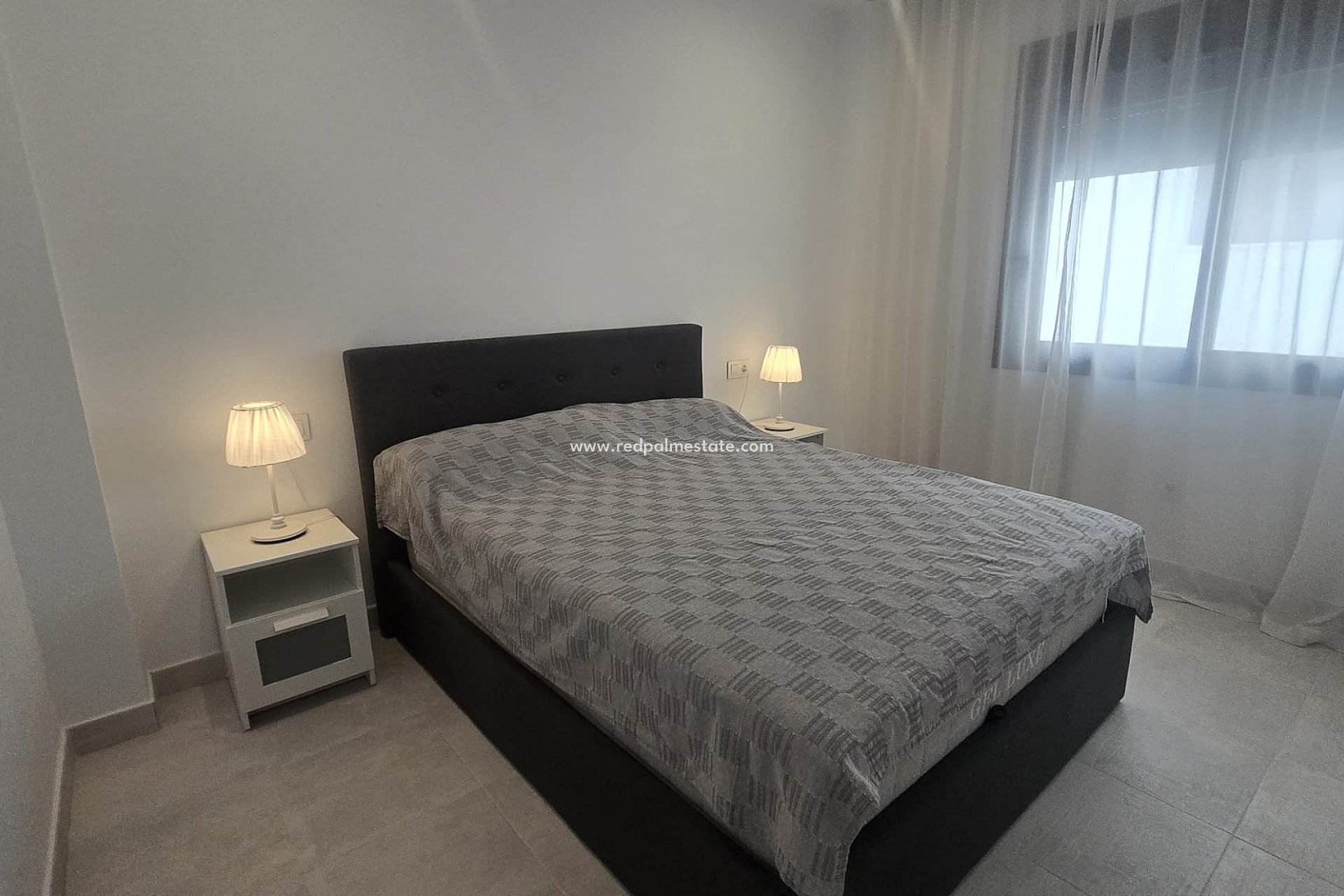 Resale - Apartments -
Pilar de la Horadada