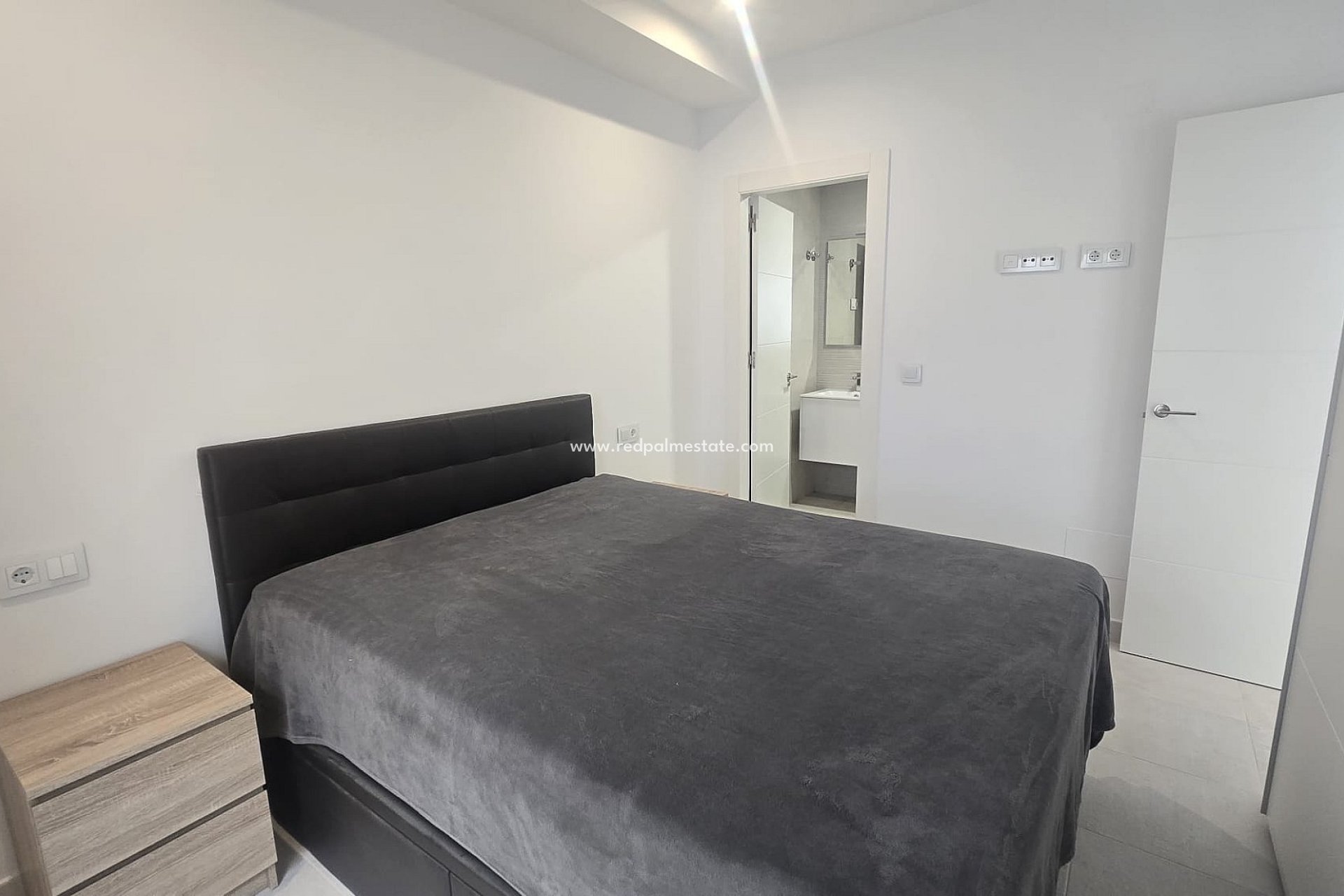 Resale - Apartments -
Pilar de la Horadada