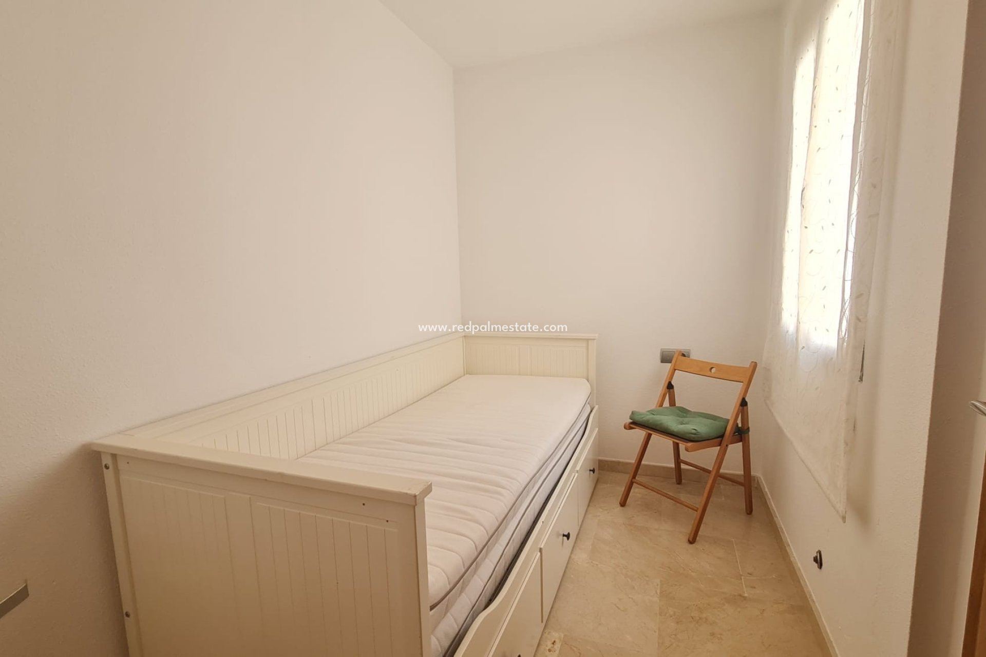 Resale - Apartments -
Pinoso - Inland