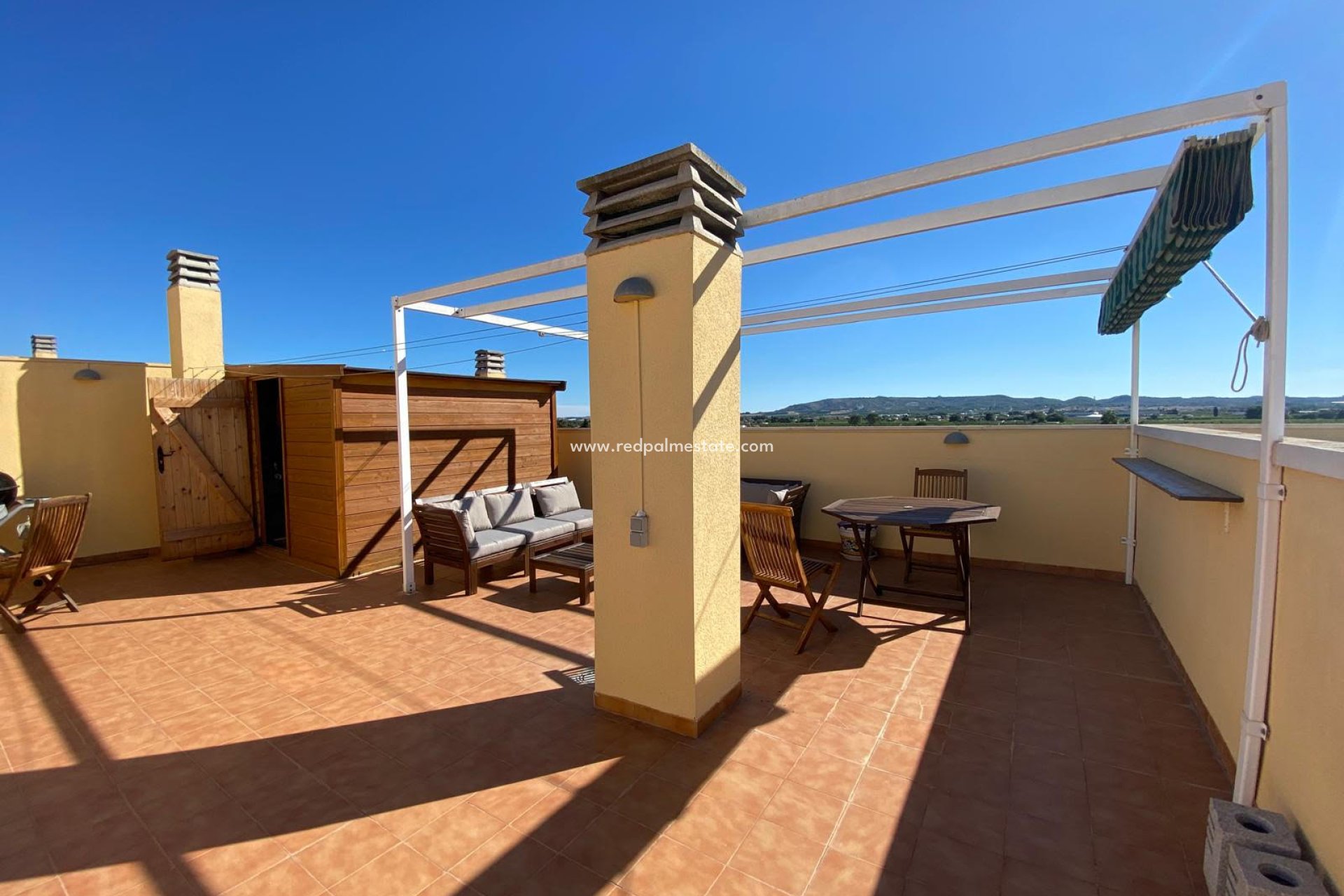 Resale - Apartments -
Rafal - Inland