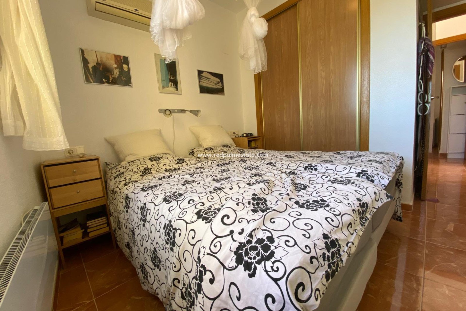 Resale - Apartments -
Rafal - Inland