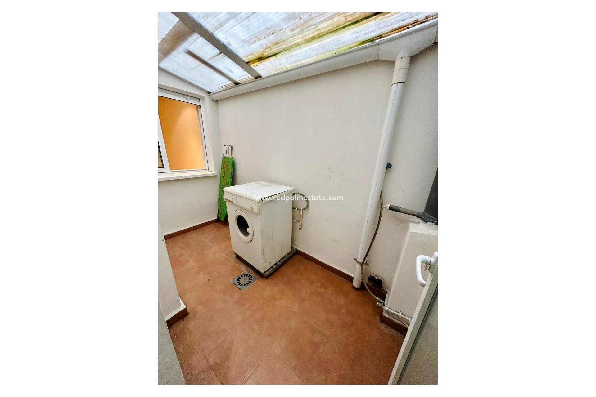 Resale - Apartments -
San Isidro