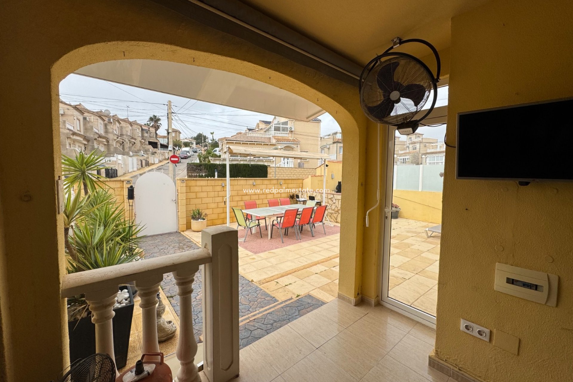 Resale - Apartments -
San Miguel de Salinas - Inland