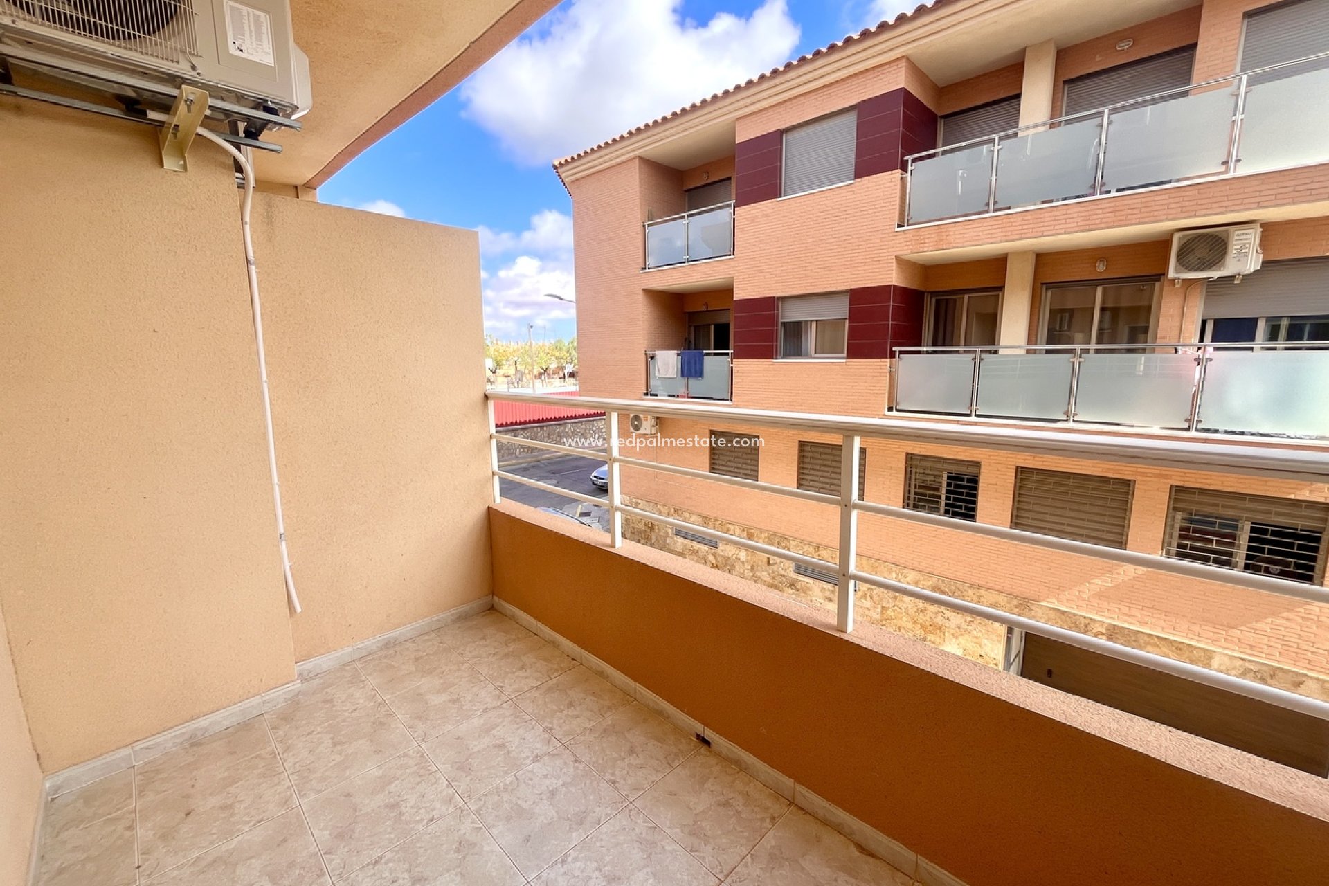 Resale - Apartments -
San Miguel de Salinas - Inland