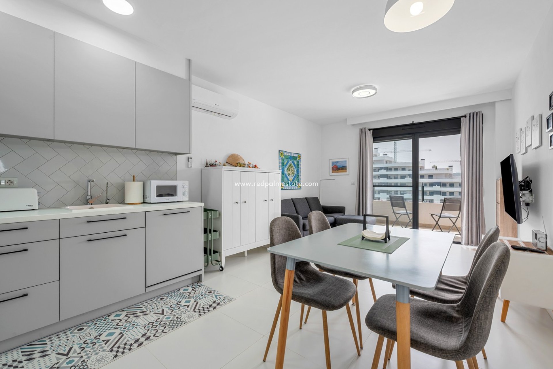 Resale - Apartments -
San Miguel de Salinas - Inland