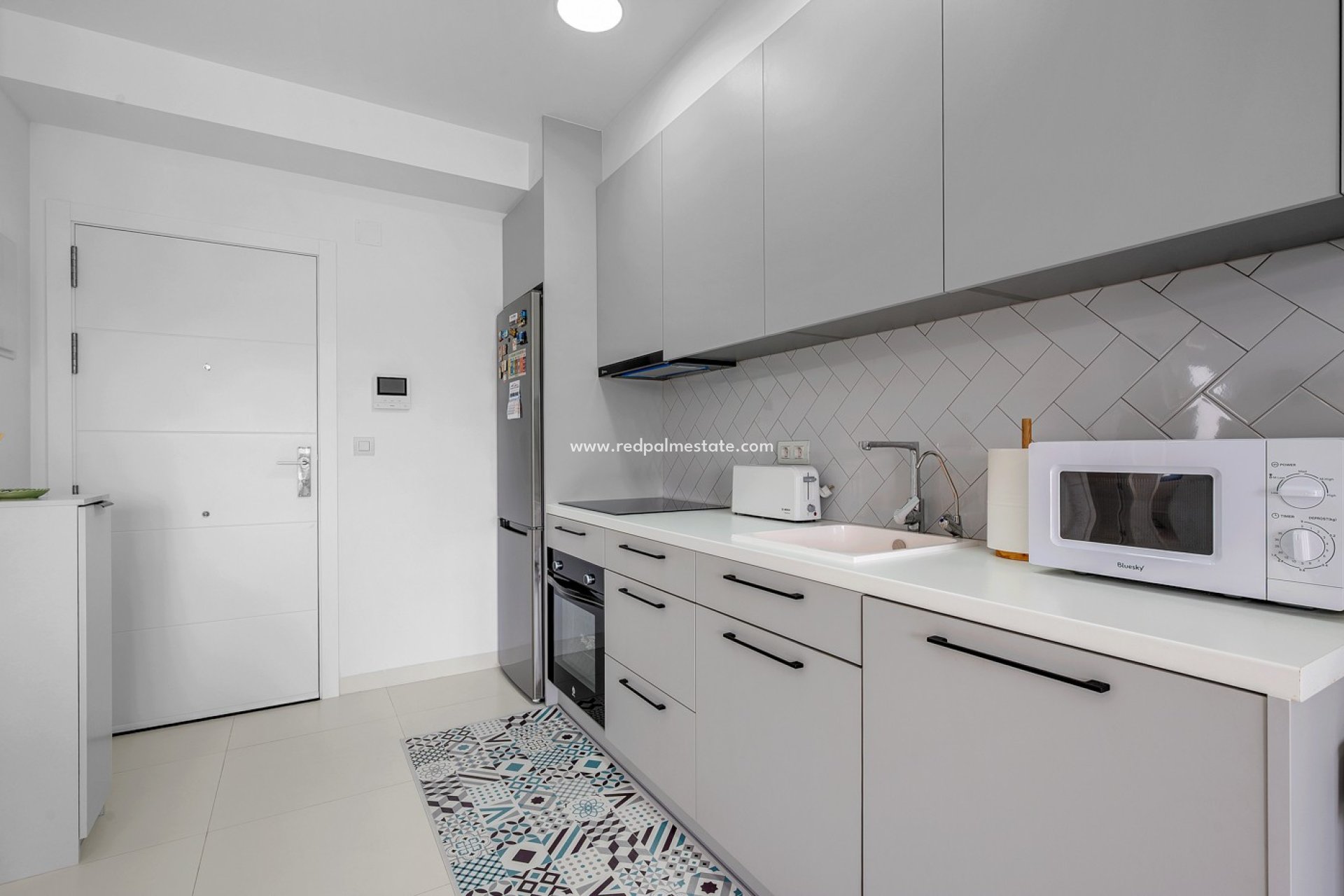 Resale - Apartments -
San Miguel de Salinas - Inland