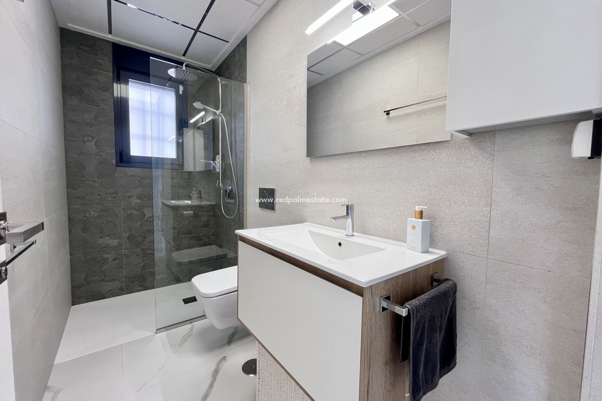 Resale - Apartments -
San Miguel de Salinas - Inland