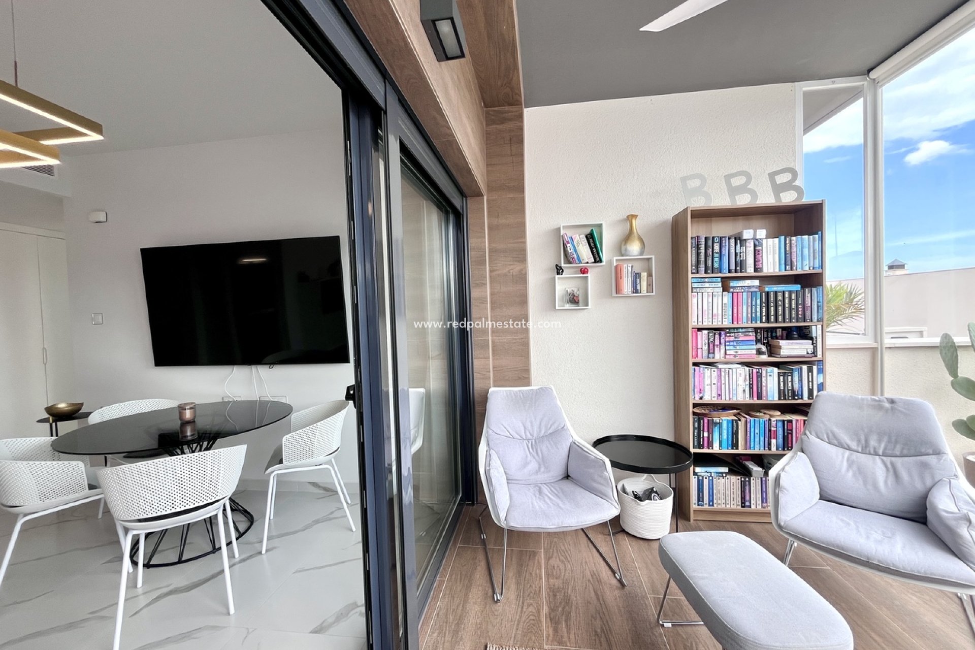 Resale - Apartments -
San Miguel de Salinas - Inland