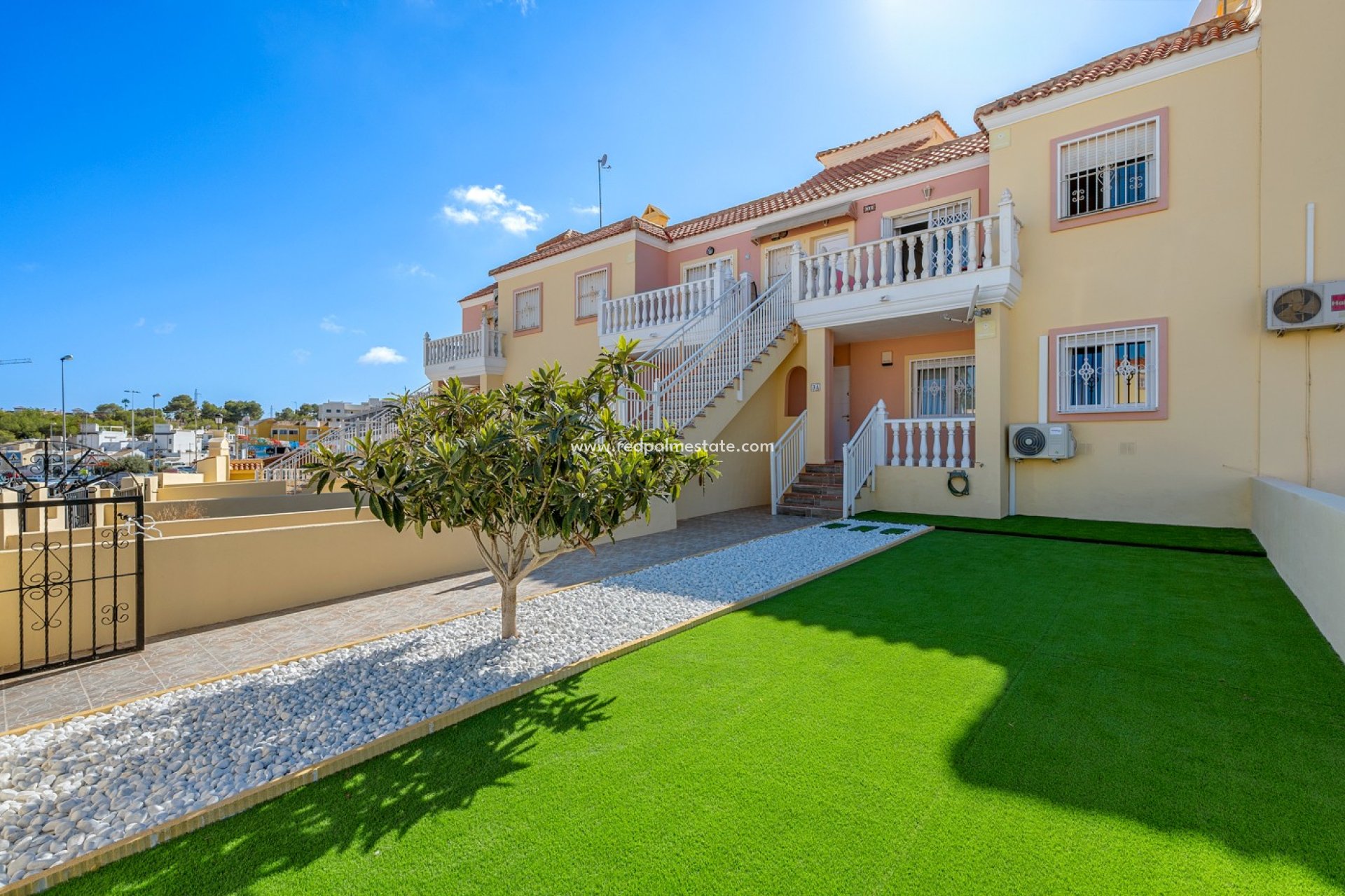 Resale - Apartments -
San Miguel de Salinas - Inland