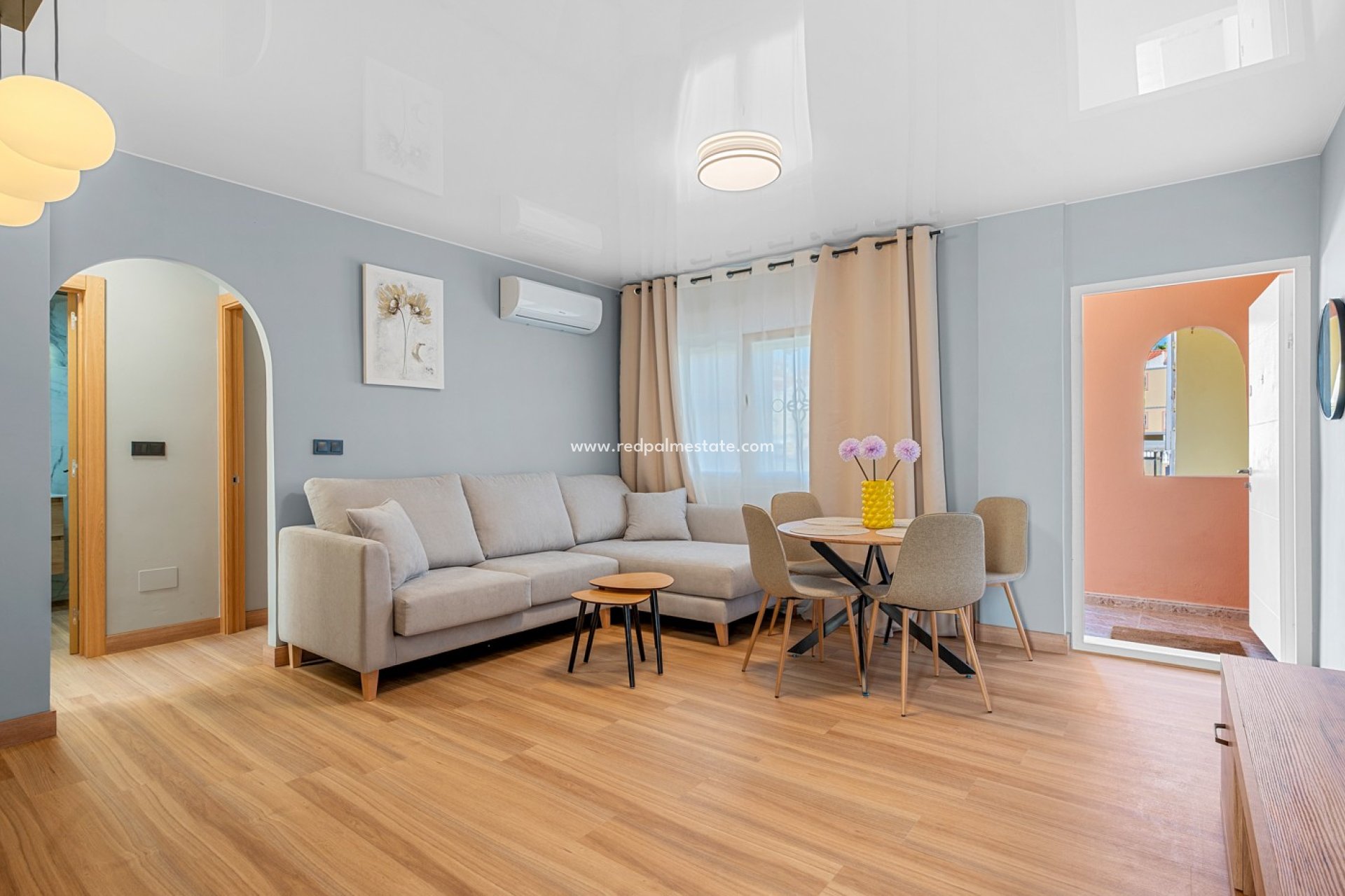 Resale - Apartments -
San Miguel de Salinas - Inland