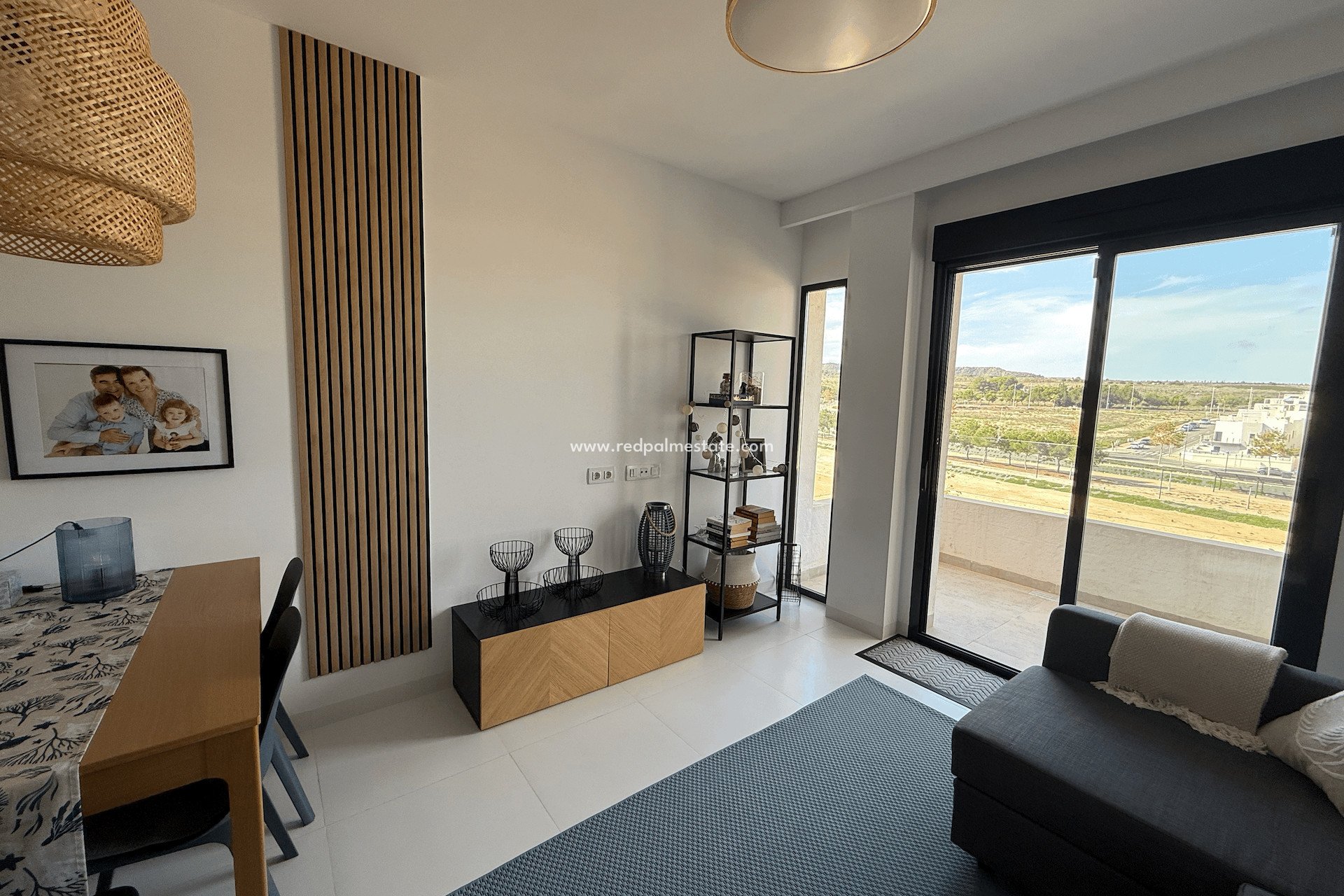 Resale - Apartments -
San Miguel de Salinas - Inland