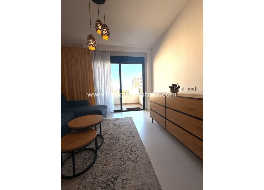 Resale - Apartments -
San Miguel de Salinas - Inland