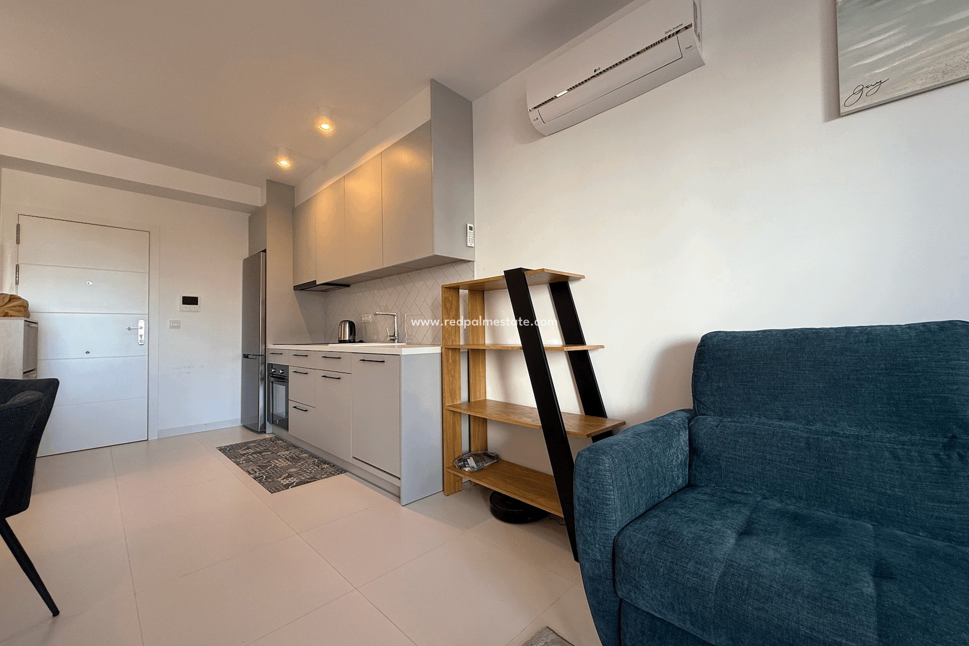 Resale - Apartments -
San Miguel de Salinas - Inland