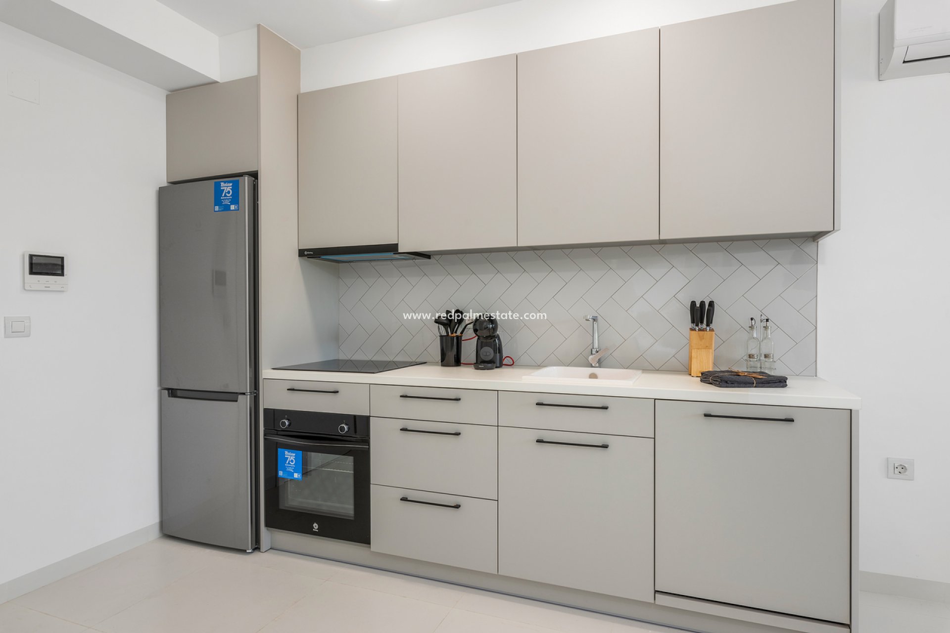 Resale - Apartments -
San Miguel de Salinas - Inland