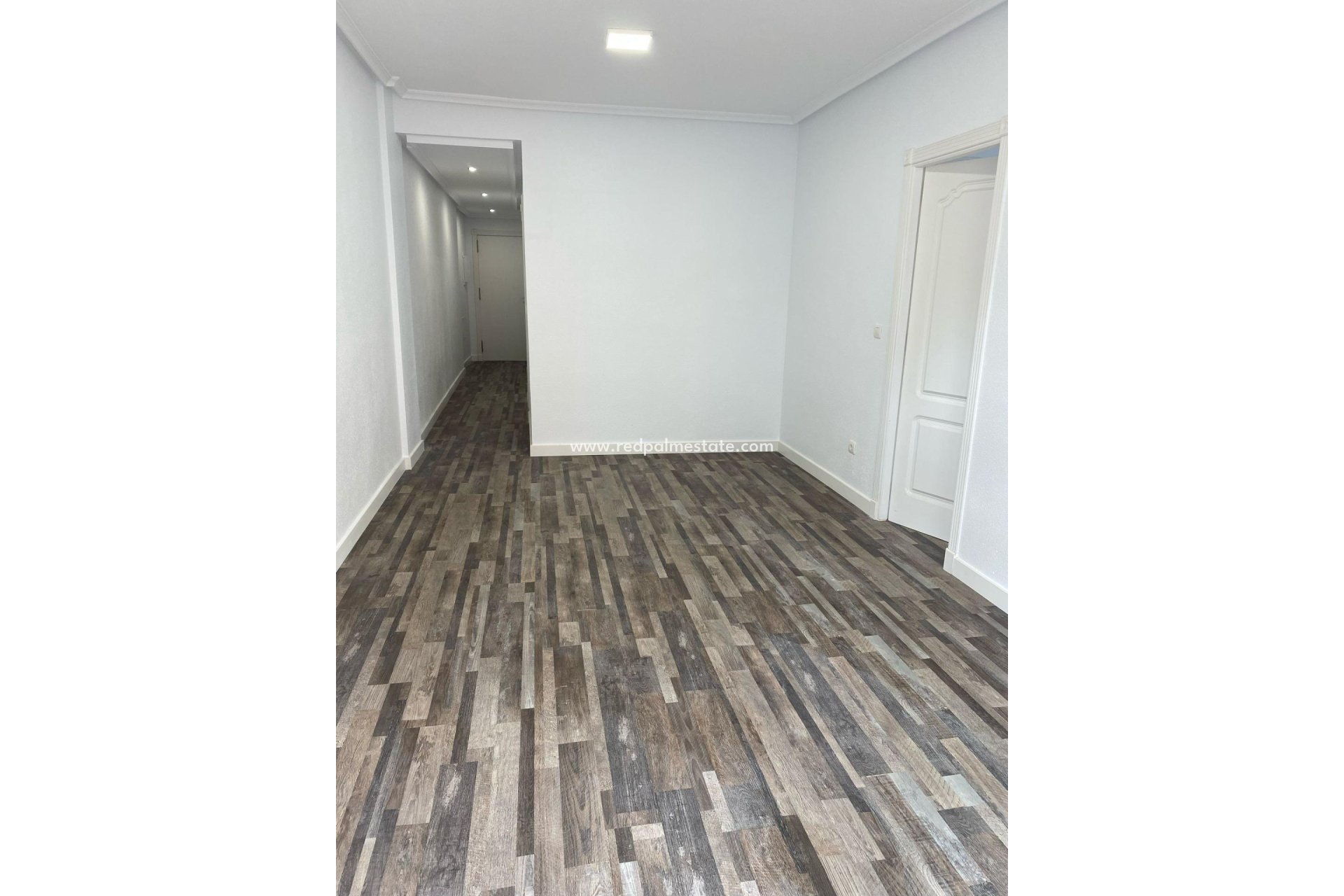 Resale - Apartments -
San Miguel de Salinas - Pueblo 9