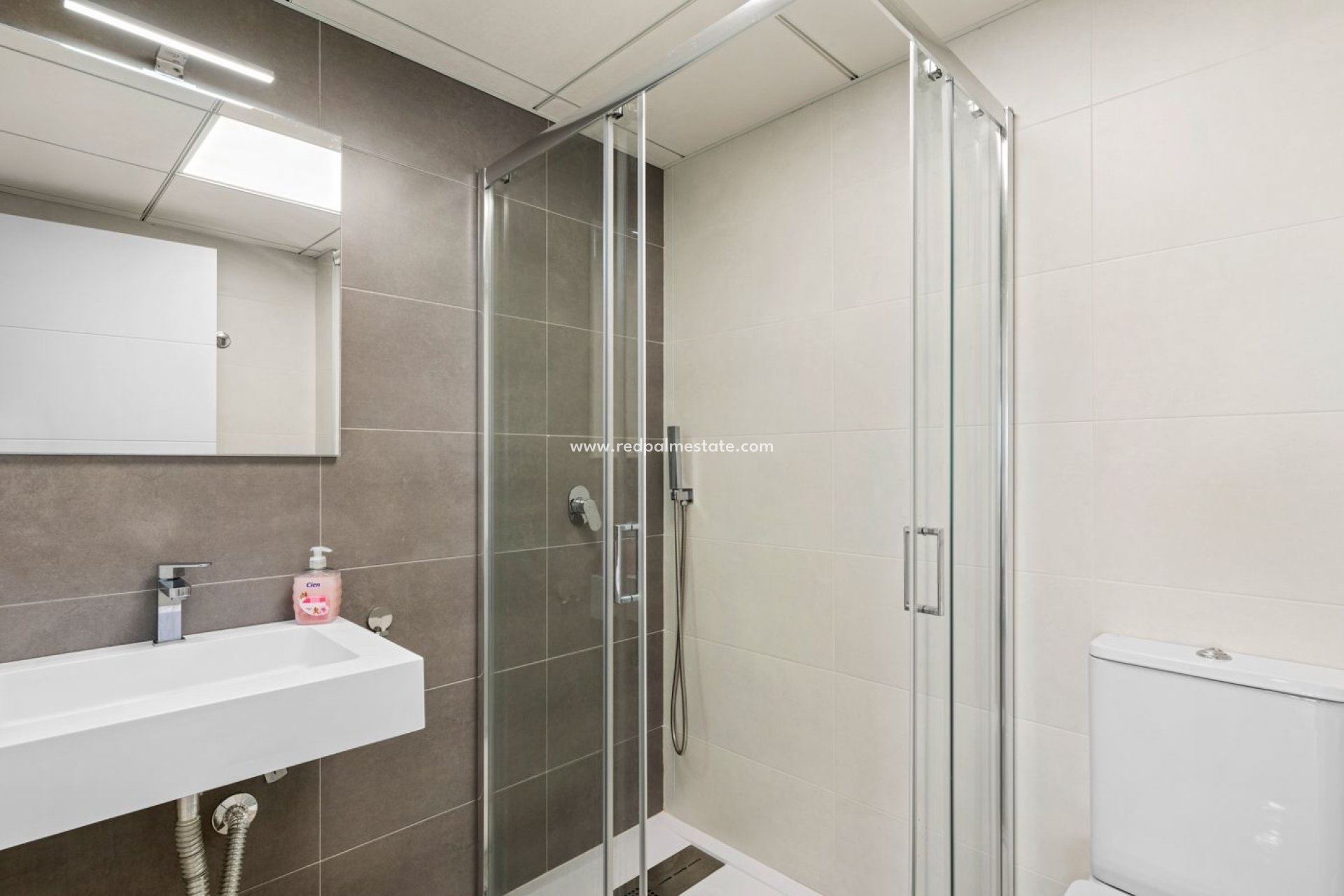 Resale - Apartments -
San Pedro del Pinatar - Lo pagan