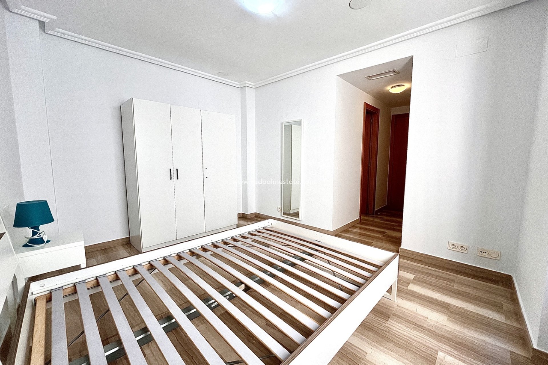 Resale - Apartments -
Santa Pola - Costa Blanca