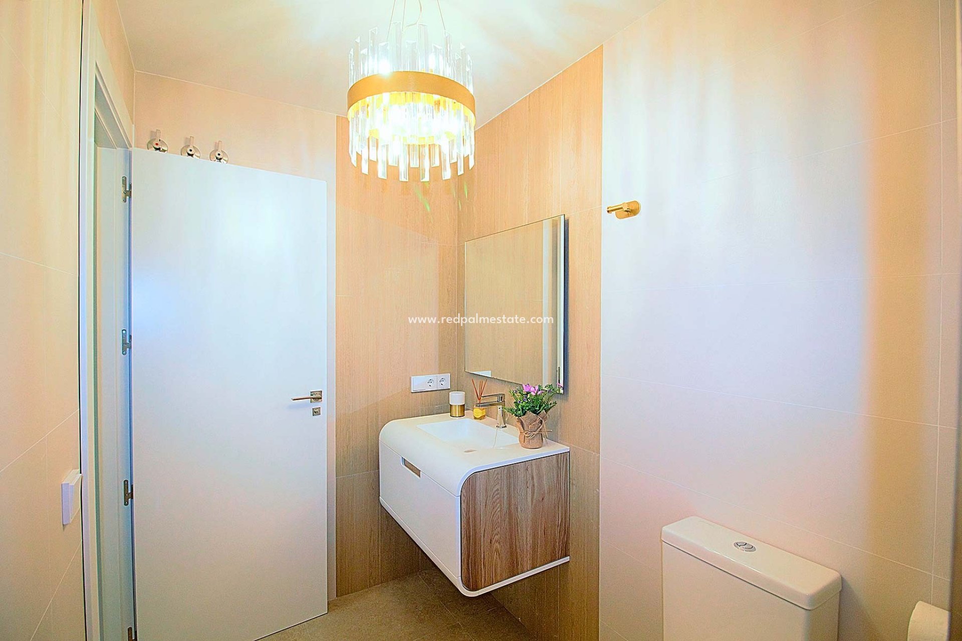 Resale - Apartments -
Santa Pola