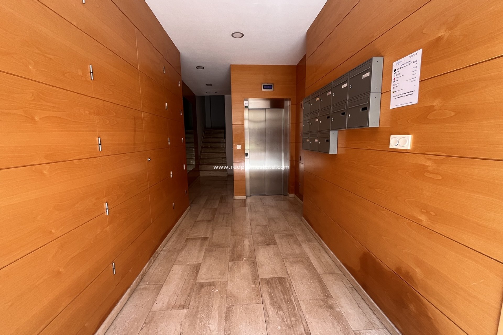 Resale - Apartments -
Santa Pola