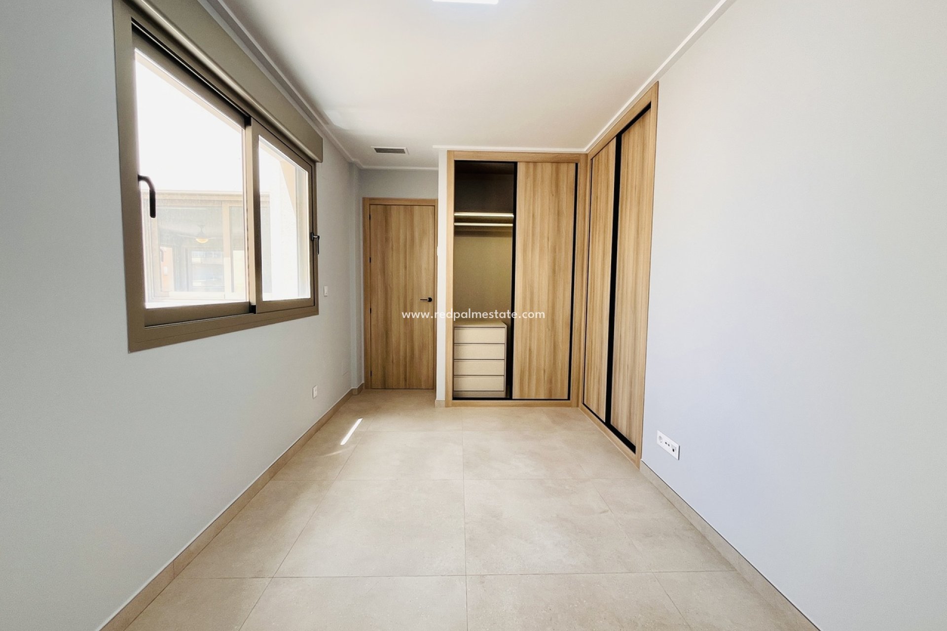 Resale - Apartments -
Torre de la Horadada - Costa Blanca