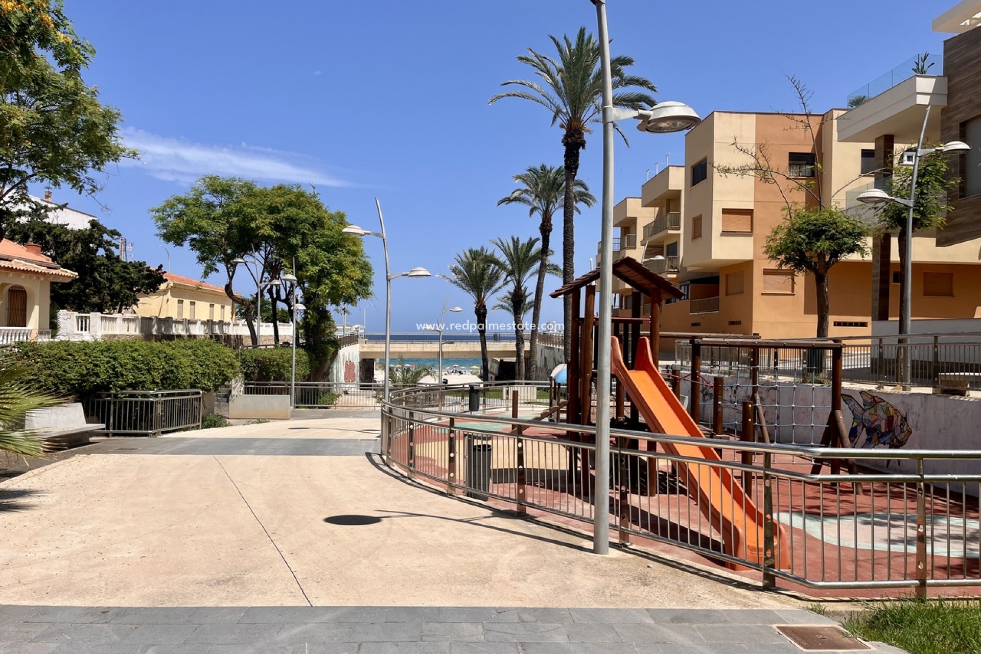 Resale - Apartments -
Torre de la Horadada - Costa Blanca