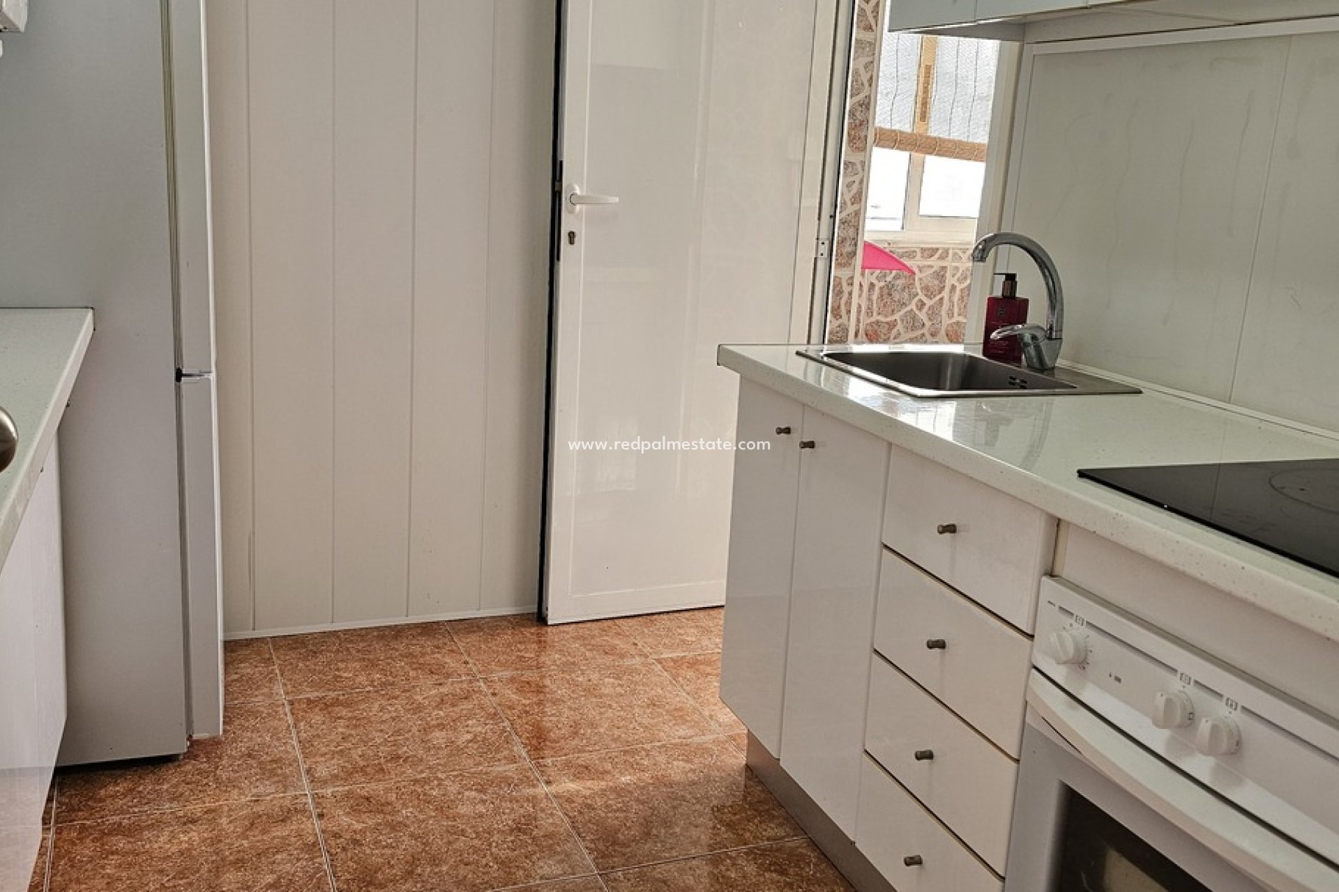 Resale - Apartments -
Torre de la Horadada - Playa