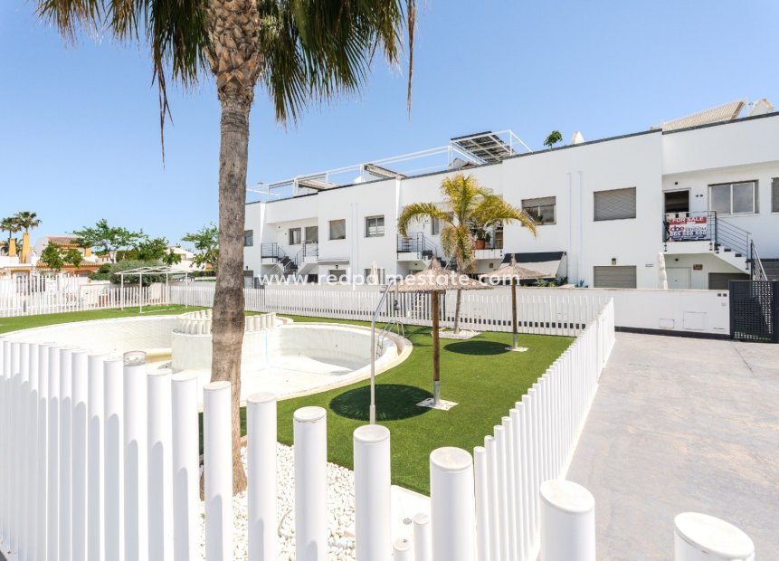 Resale - Apartments -
Torre de la Horadada