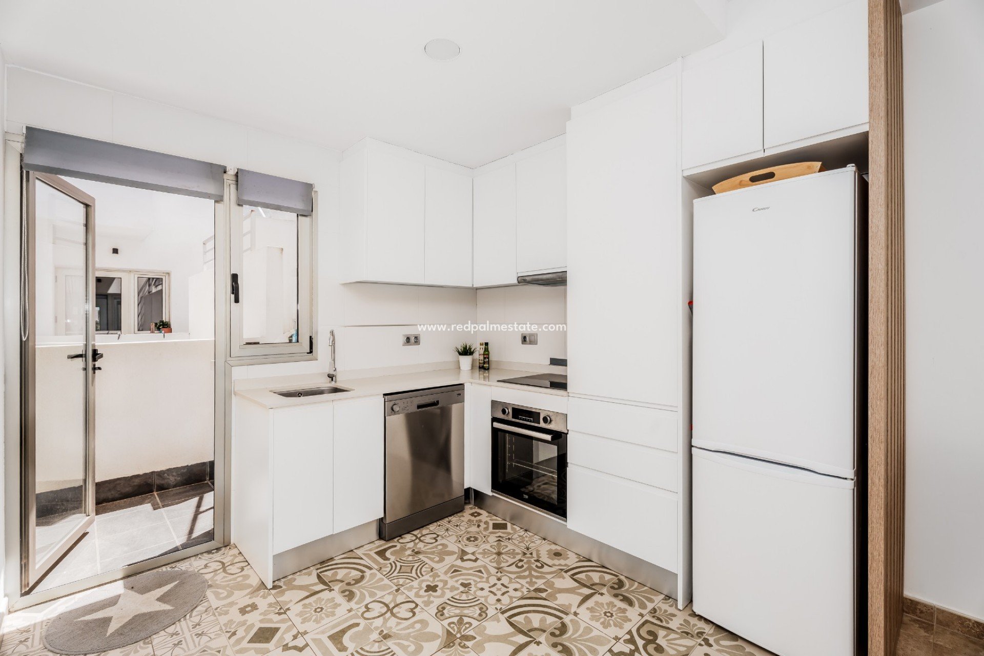 Resale - Apartments -
Torre de la Horadada