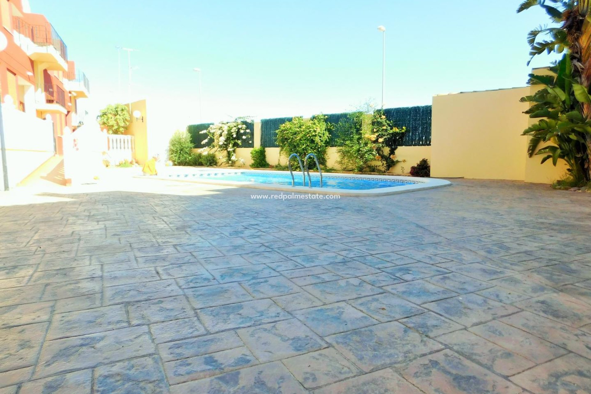 Resale - Apartments -
Torremendo