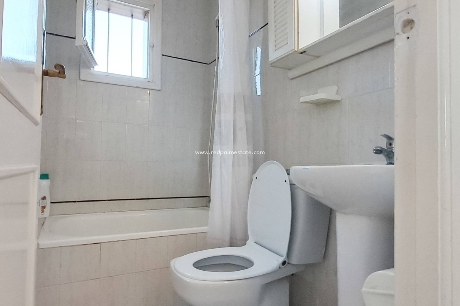 Resale - Apartments -
Torrevieja - Aguas Nueva