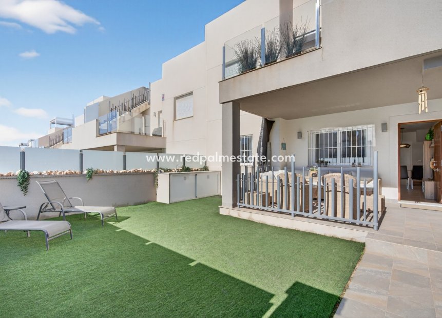 Resale - Apartments -
Torrevieja - Aguas Nueva