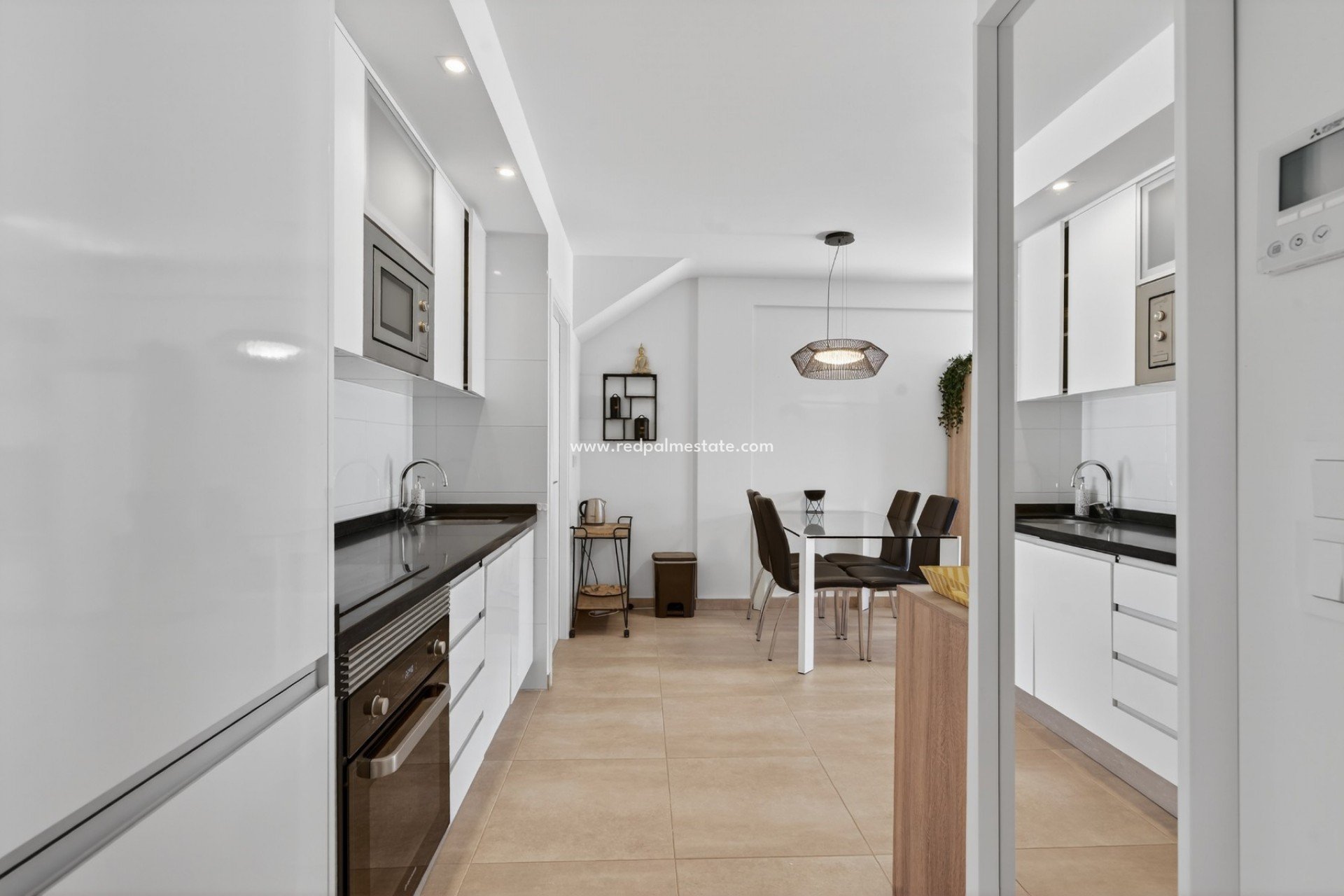 Resale - Apartments -
Torrevieja - Aguas Nueva