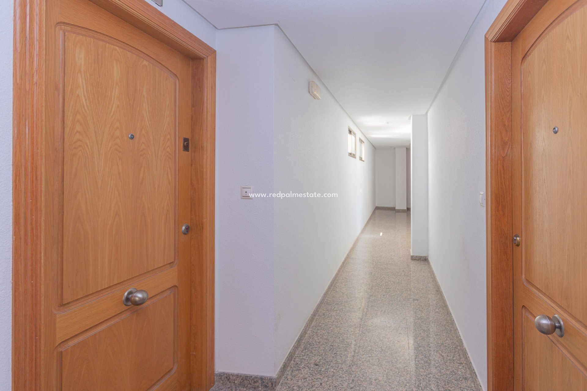 Resale - Apartments -
Torrevieja - Beach