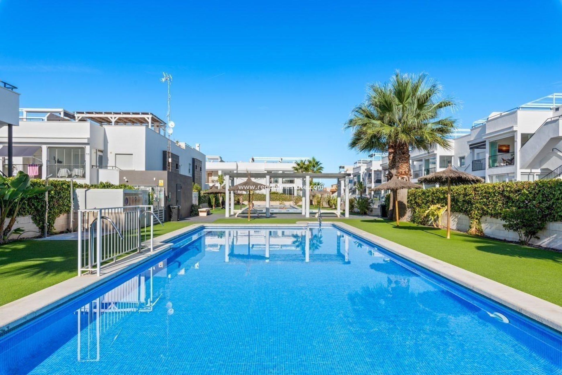 Resale - Apartments -
Torrevieja - Cabo cervera