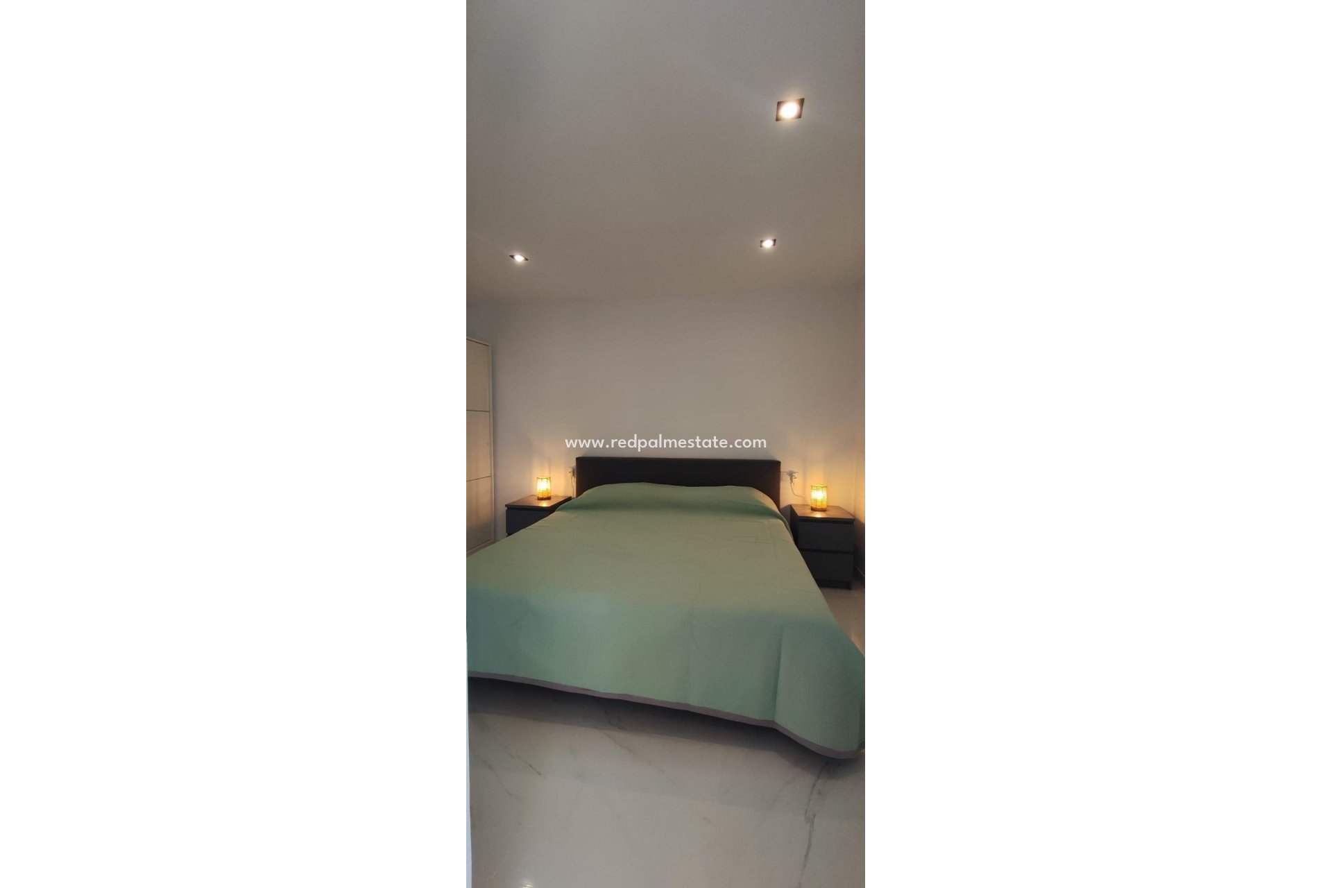 Resale - Apartments -
Torrevieja - Cabo cervera