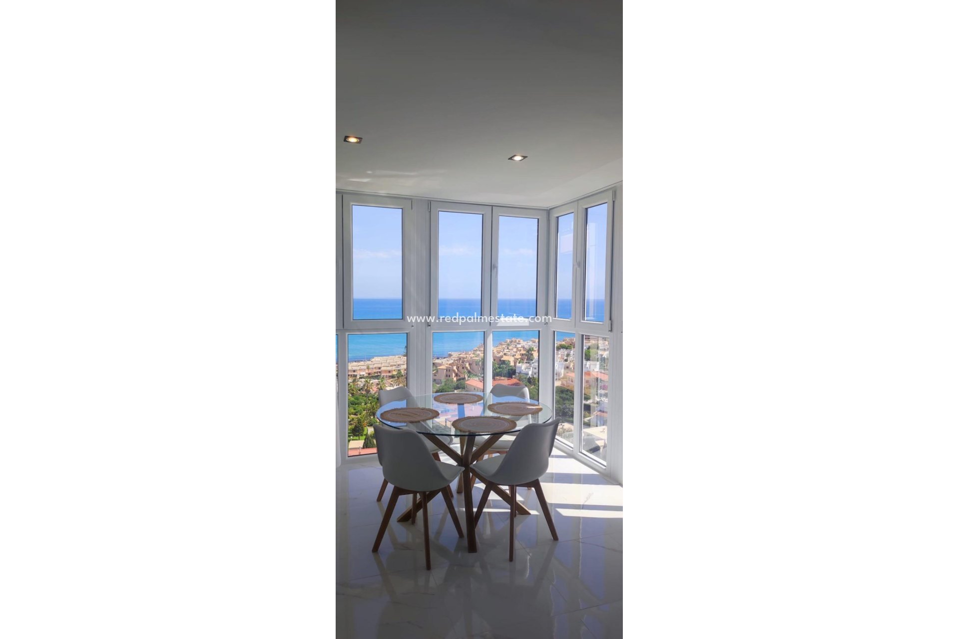 Resale - Apartments -
Torrevieja - Cabo cervera