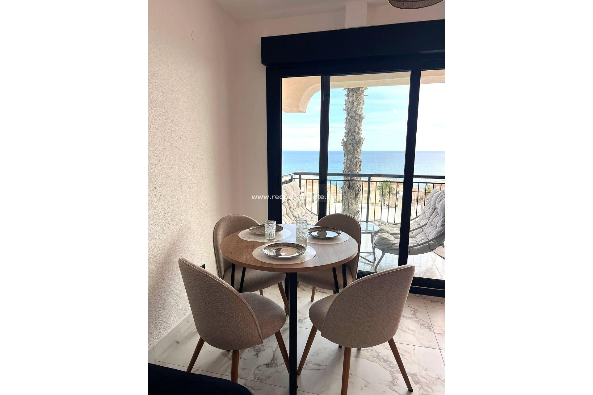 Resale - Apartments -
Torrevieja - Cabo cervera