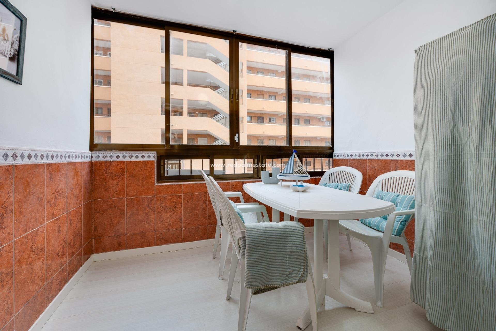 Resale - Apartments -
Torrevieja - Cabo cervera