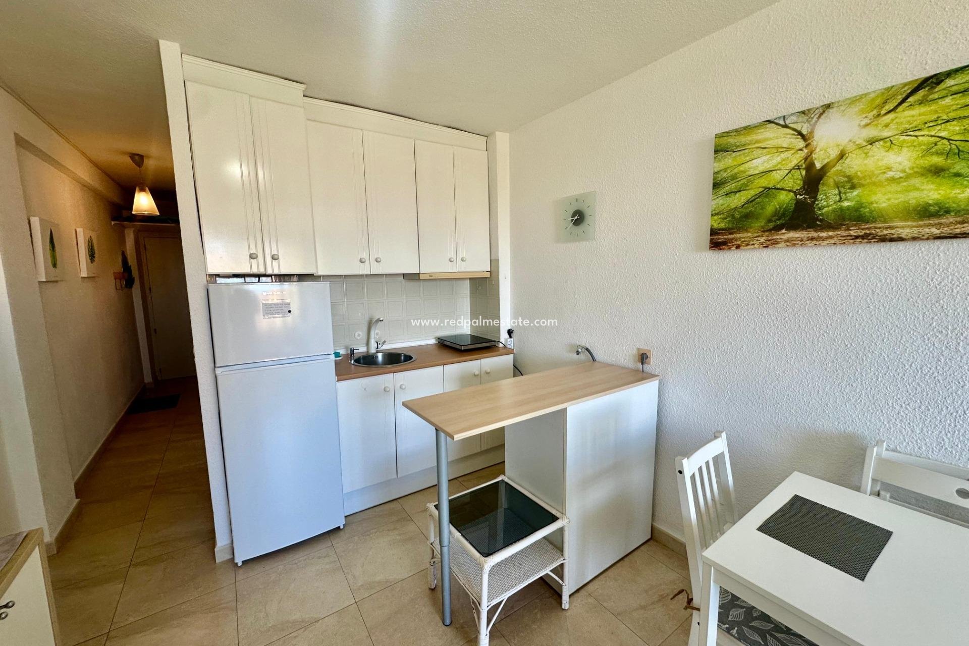 Resale - Apartments -
Torrevieja - Cabo cervera