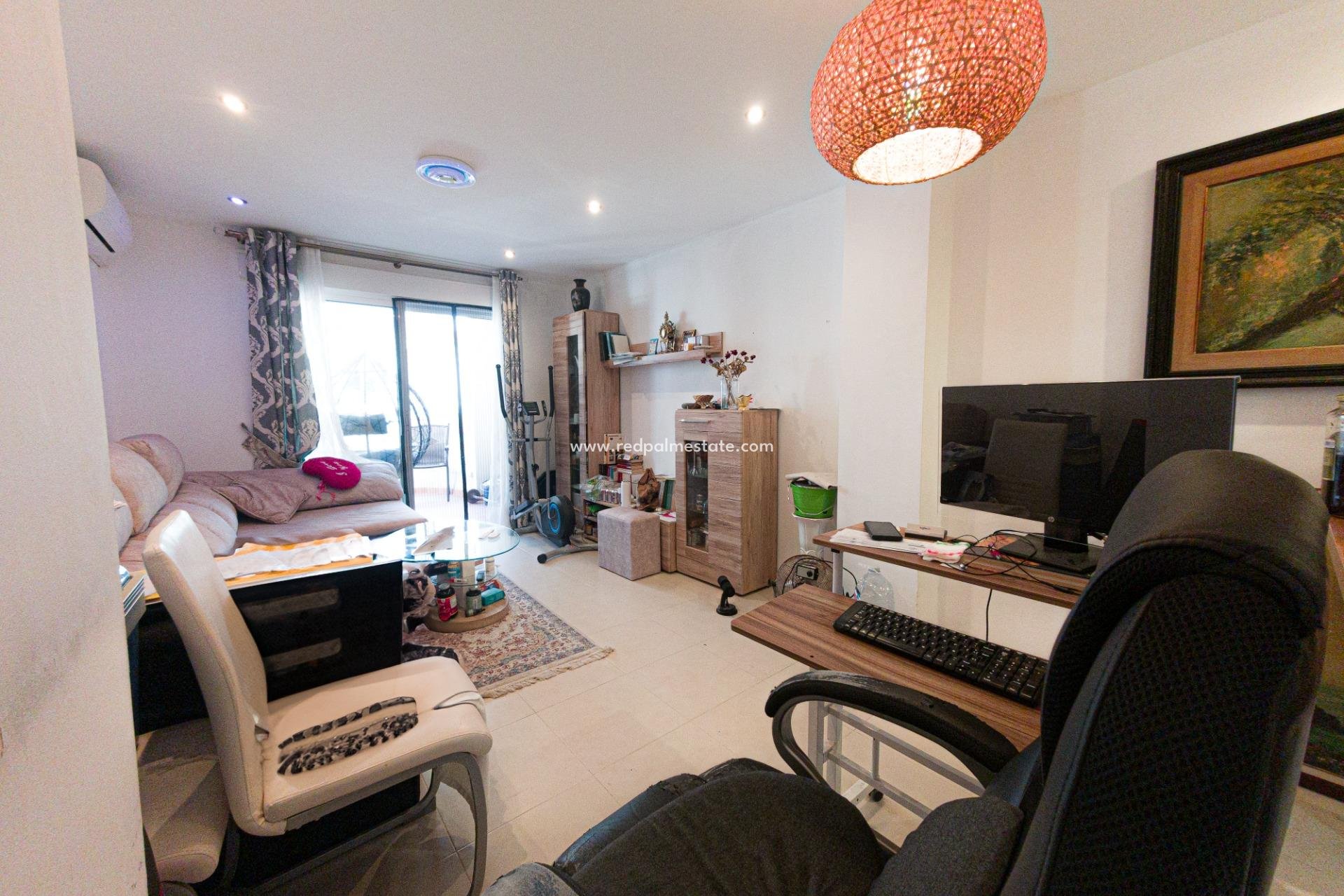 Resale - Apartments -
Torrevieja - Cala Del Palangre