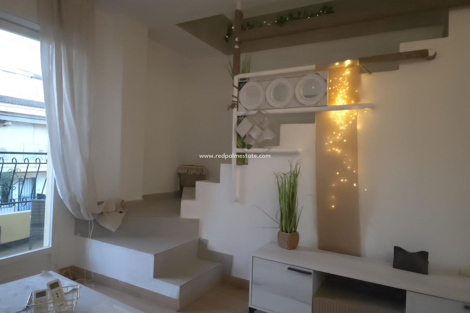 Resale - Apartments -
Torrevieja - Cala Ferris