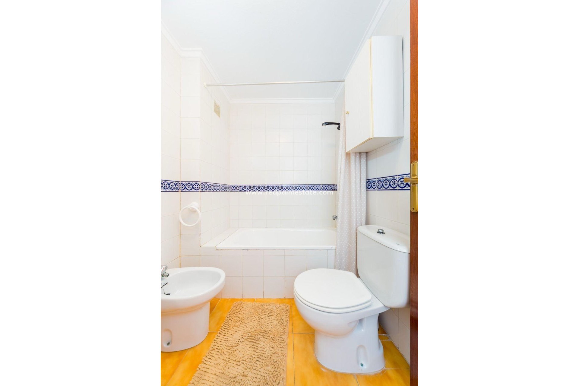 Resale - Apartments -
Torrevieja - Calas blanca