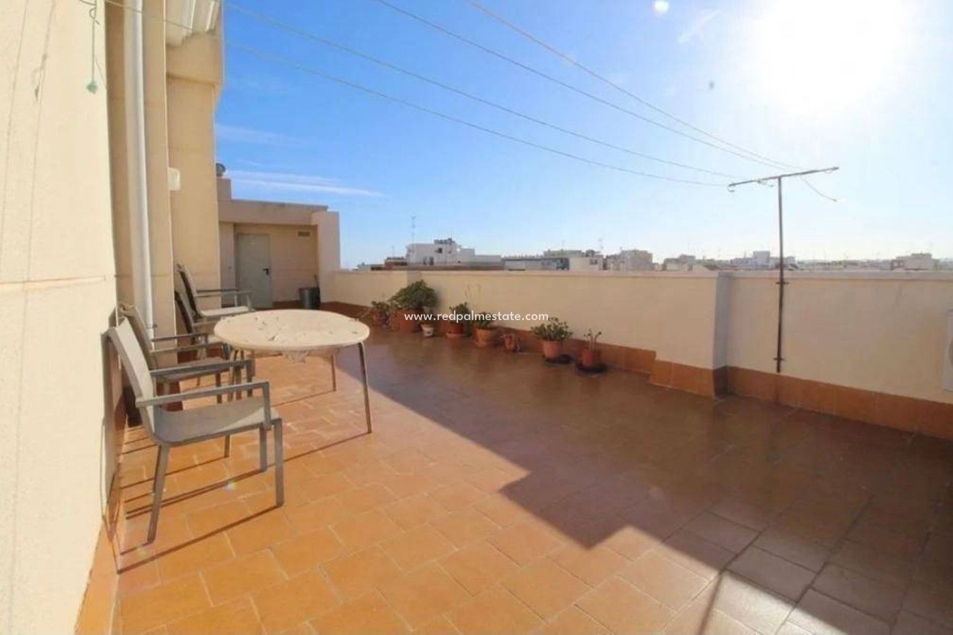 Resale - Apartments -
Torrevieja - Center