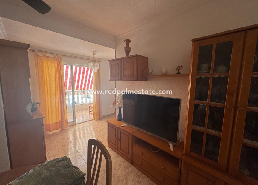 Resale - Apartments -
Torrevieja - Center